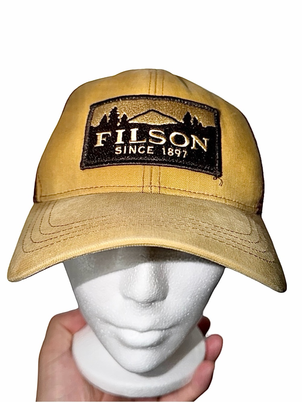 FILSON Tan Trucker Cap Distressed